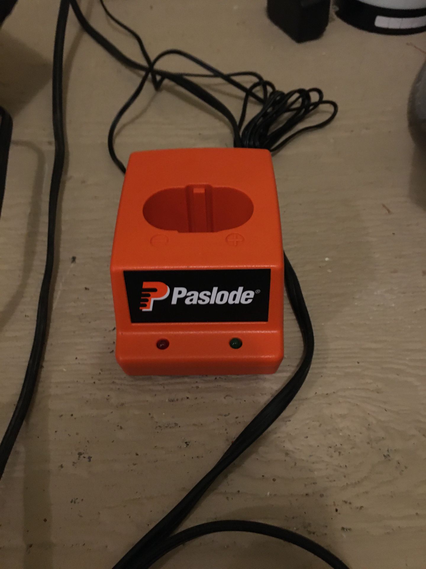 Cordless paslode framing nailer