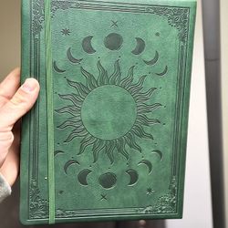 Beautiful 😍 !! Leather Bound Journal !