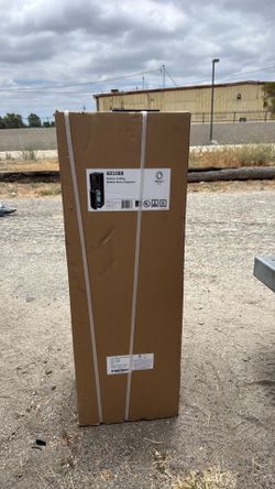 Bottom loading water dispenser ￼