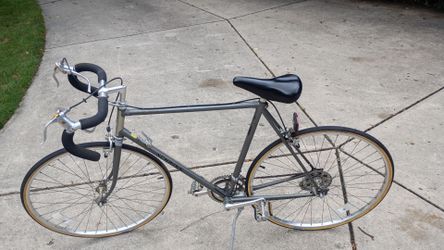 Vintage Schwinn Tour Bicycle