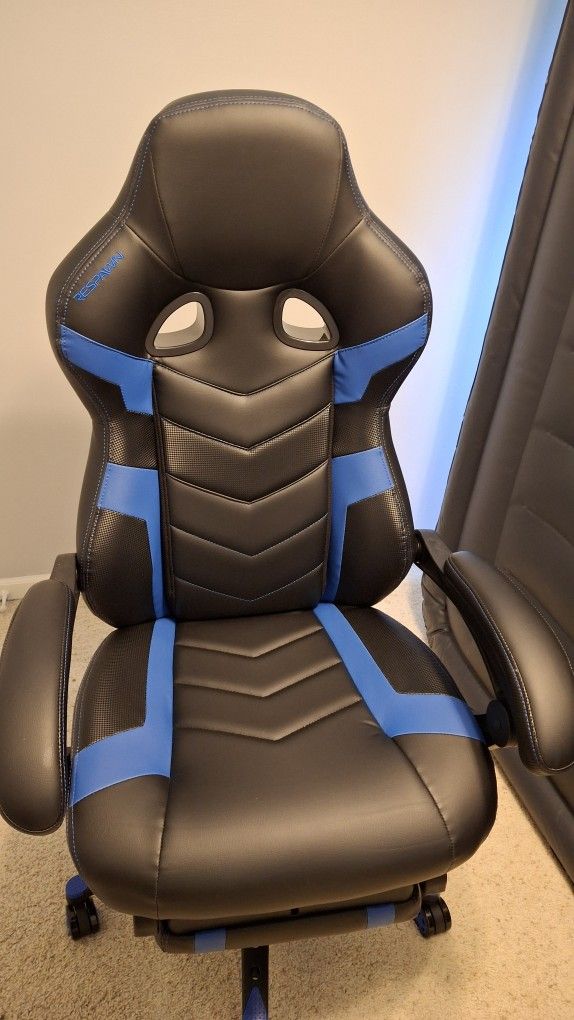 Respawn 110 reclining gaming chair