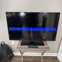 40” Toshiba TV