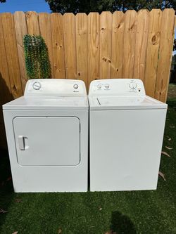 Amana Dryer and Roper Washer Set