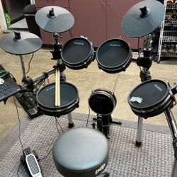 Alesis Command Drum Kit