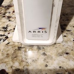 Arris SURFboard SBG6782-AC AC1800 DOCSIS 3.0 Cable Modem WIFI Wireless Router