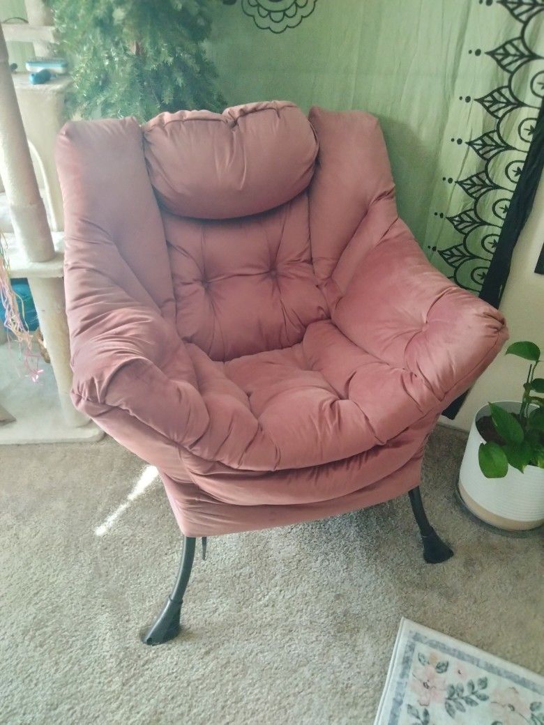 Living room/Bedroom Chair