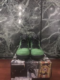 Jordan 5 Apple Green aka Oregon size 9.5