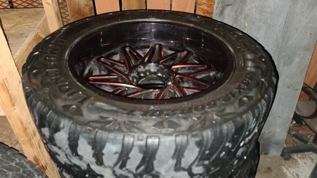 3 Rims And Tire R20