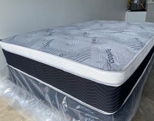 Cal King Euro Bamboo Pillow Top!!