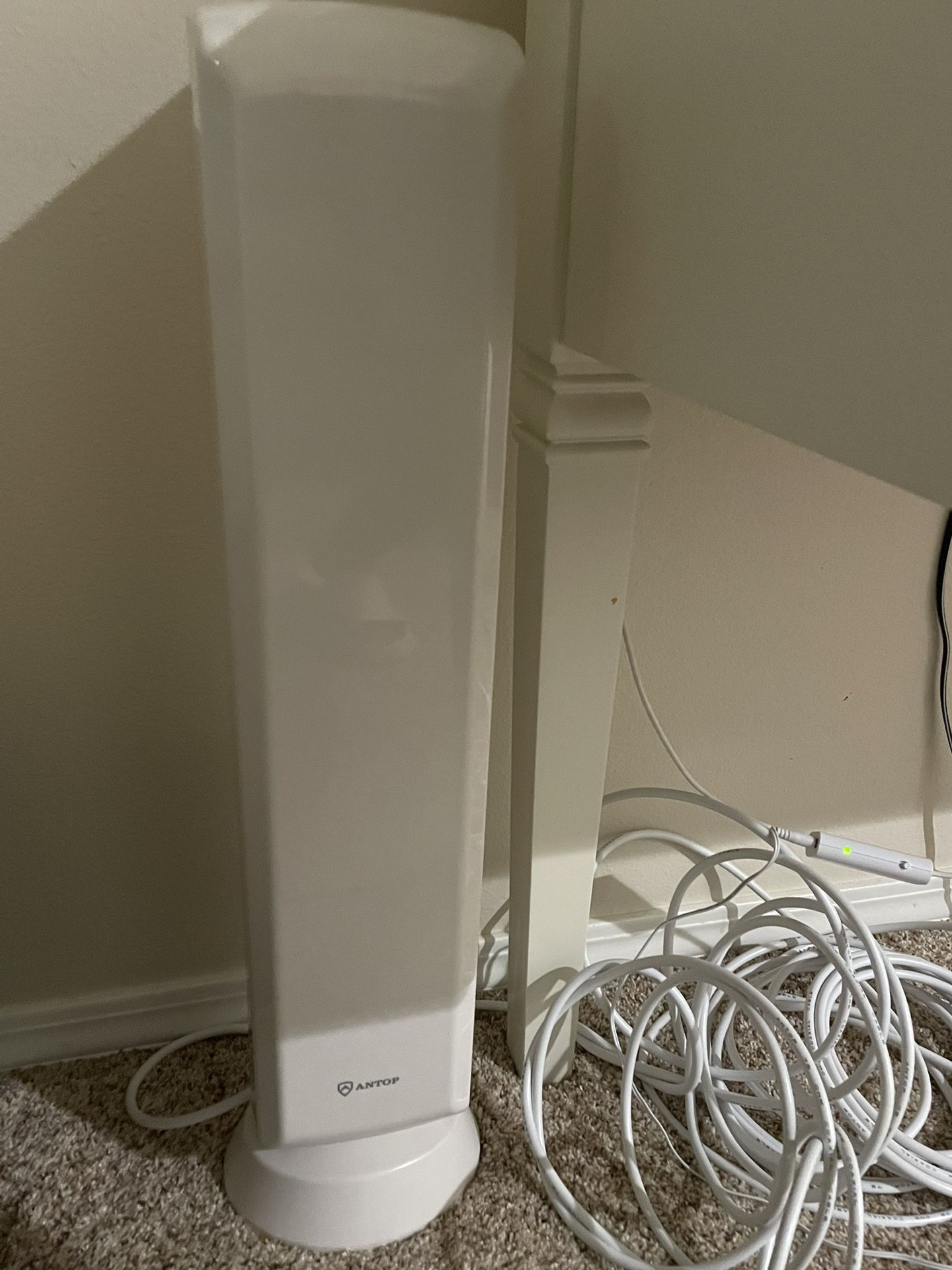 TV Antenna Indoor/Outdoor With Free Tv