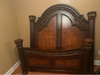 Queen size bed, box spring, dresser, and mirror