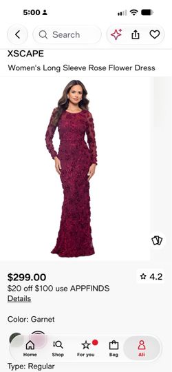 Xscape Women's Long Sleeve Rose Flower Gown