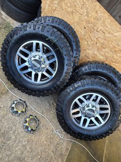 Ford wheels f250 or f350