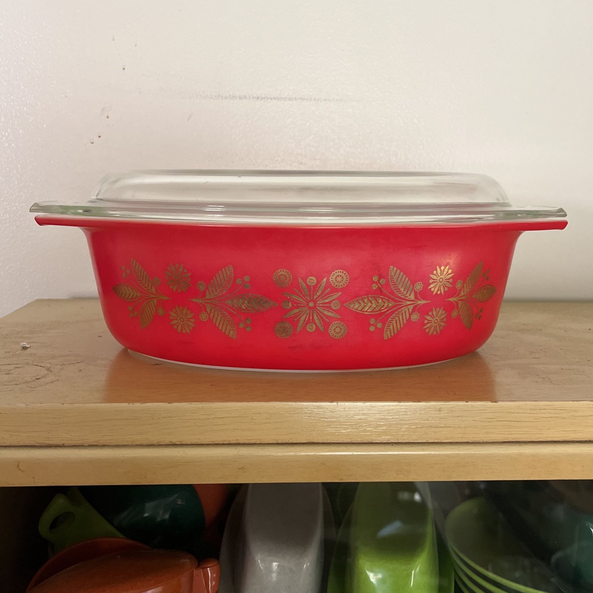 Pyrex RARE  Red Gold Poinsettia Oval Covered Casserole 