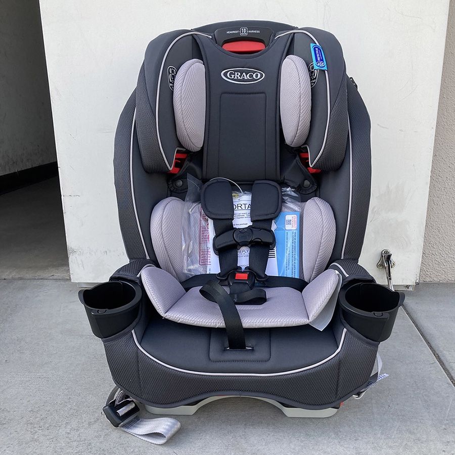 (NEW) $145 (Graco) Slimfit 3 in 1 Car Seat For child 5 to 100 lbs Space Saving (Redmond)