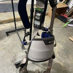 Climbing Harnesses 