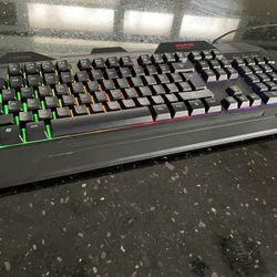 Keyboard Alpha Gaming Rumble LED-Lightly Used