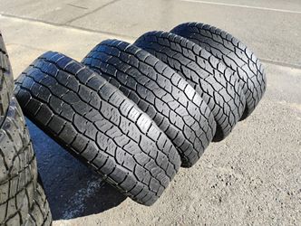 All Terrain A/T 265/70/17" Cooper Discoverer 