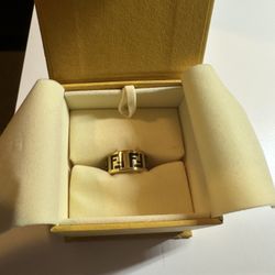 Fendi Ring Size Medium 