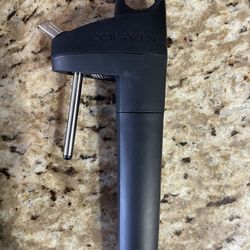 Coravin Pivot wine preservation system