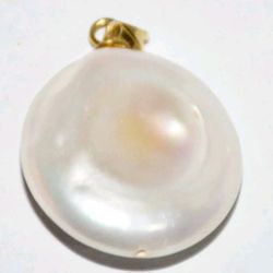 13mm Button Akoya Pearl Pendant 
