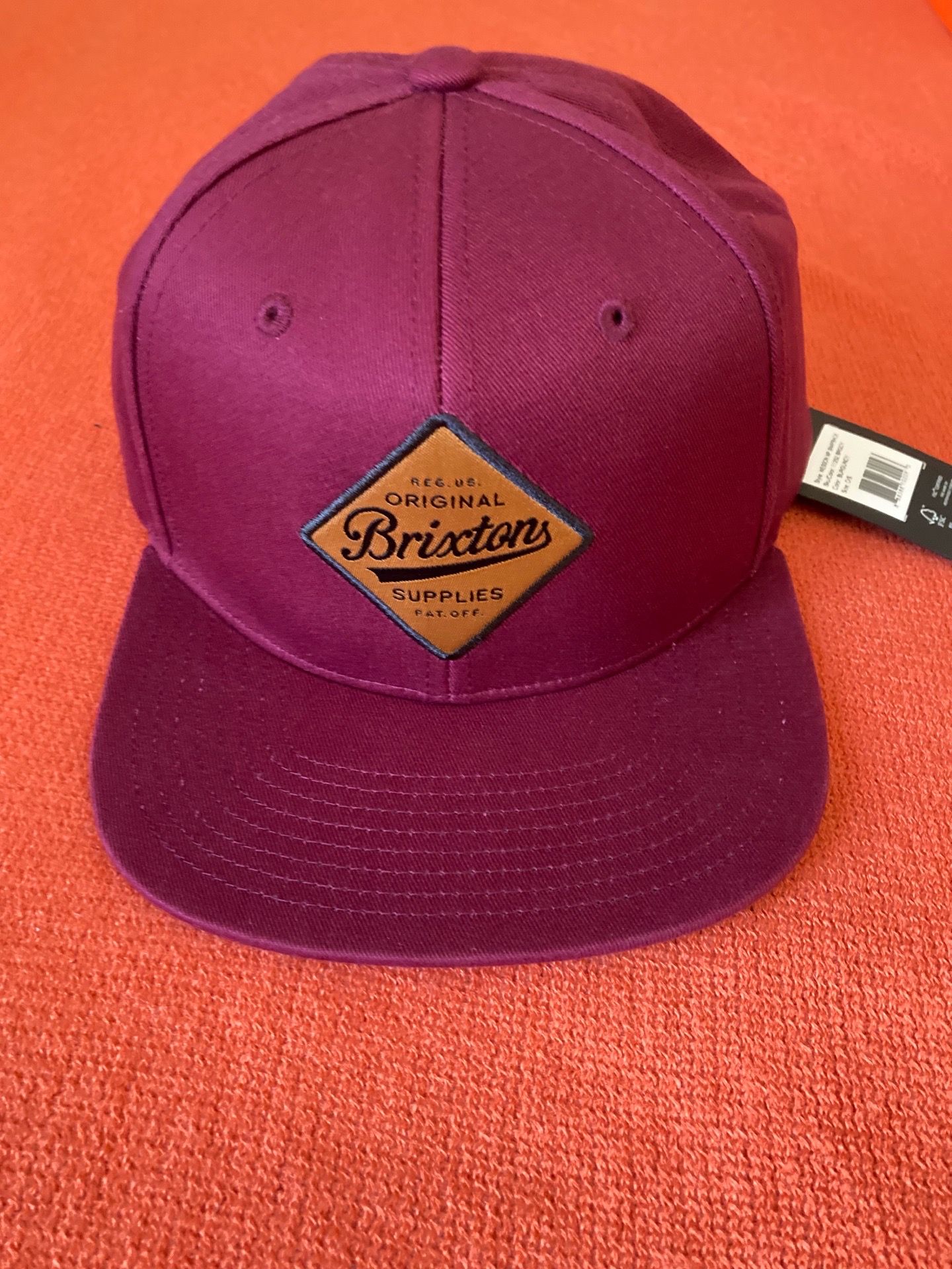 Brixton SnapBack - brand new burgundy