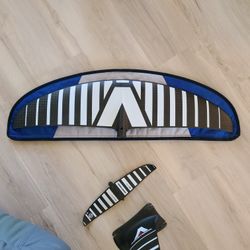 ARMSTRONG 1550 CM² FRONT FOIL WING - A+ ONLY $375 OBO 
