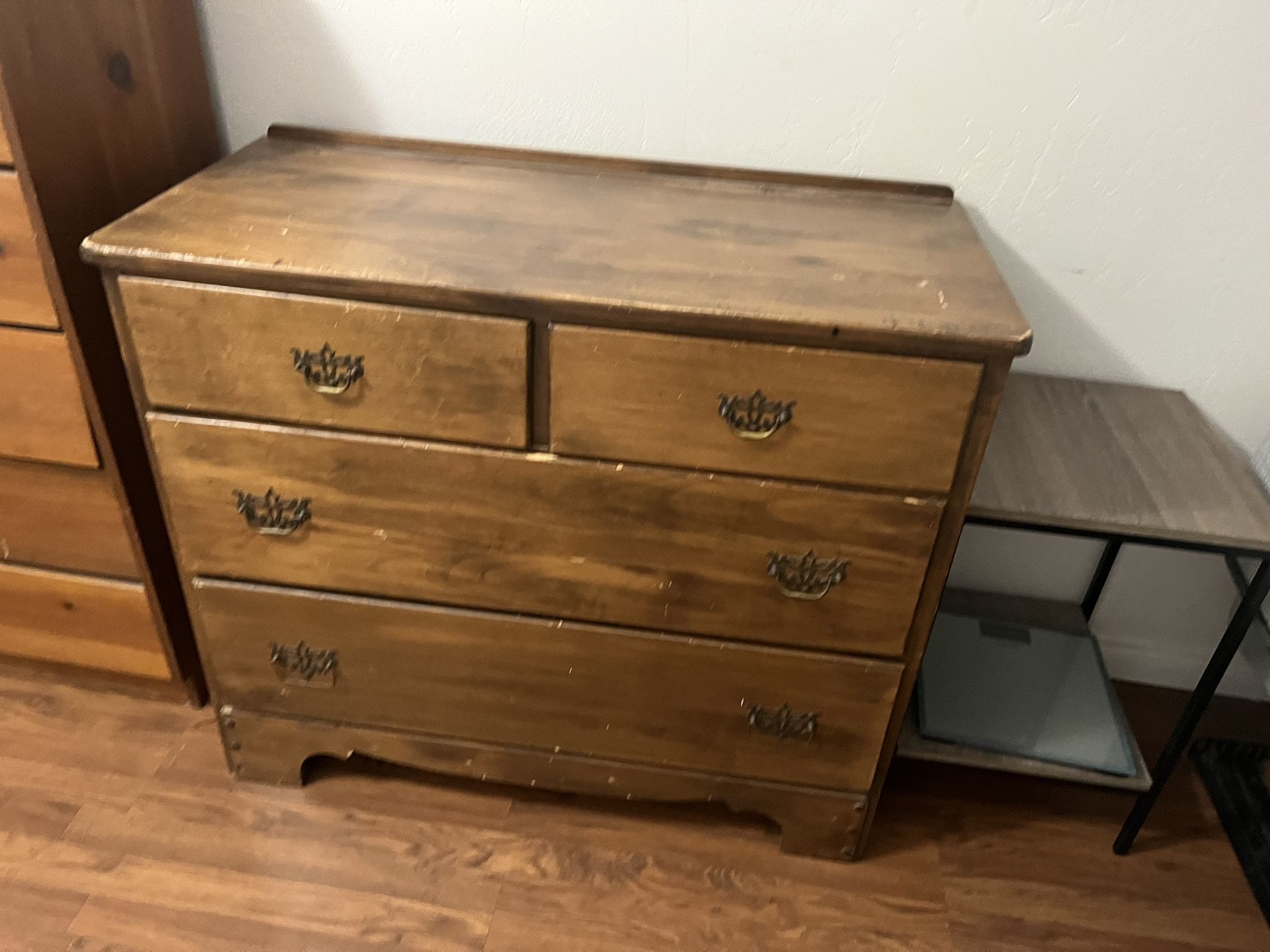 Dresser