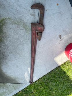 Ridgid 48” pipe wrench $25