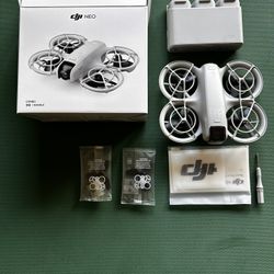 Dji Neo Combo  With 3 Batteries 