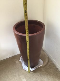 Ceramic vase
