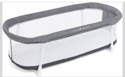 Baby Delight Travel Bassinet