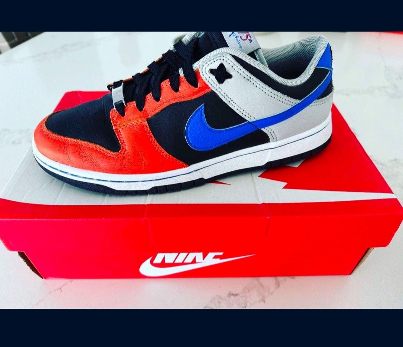 Nike Dunk Knicks Edition