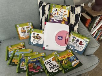 Leap Frog LeapStart Learning tablet and books