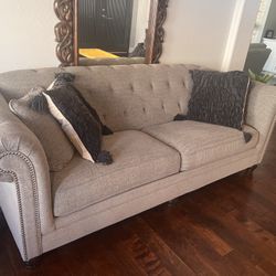Grey Sofa/couch -Excellent Condition
