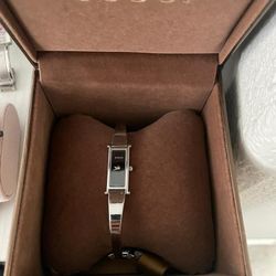 Authentic Women’s Gucci Watch Stainless Steel 