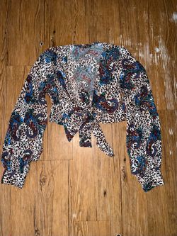 Top size Small