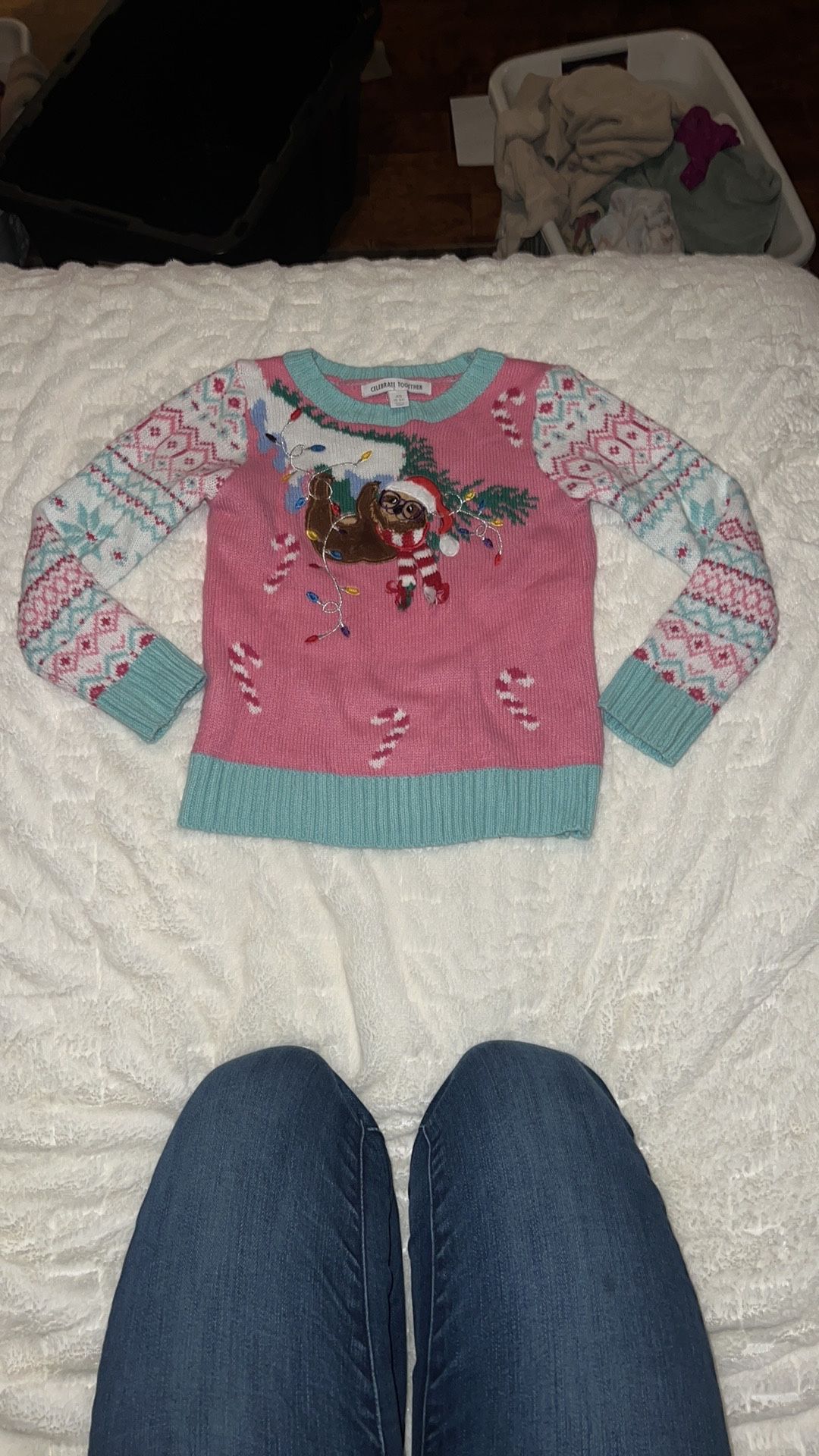 Girls Crewneck Christmas Sweater - Sloth - Size 6/6x