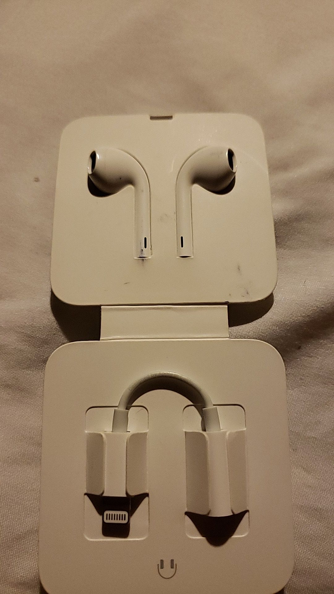 Apple OEM earpods w/ lightning connector dongle wired headphones