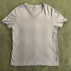 Arizona Jean Co. Light Gray Purple V-Neck Tee