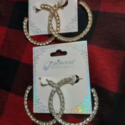 Gold Tone Amd Silver Tone Sparkly Earrings 