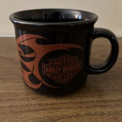 2004 Harley Davidson Motorcycle Shield Orange Flame 12 OZ