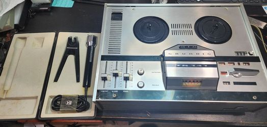 Grundig TK 141 
Mono Tape Recorder (1969-70
)