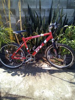 GT AGGRESSOR 3.0 ALUM FRAME ATB MTN BIKE REFURBISHED OBO