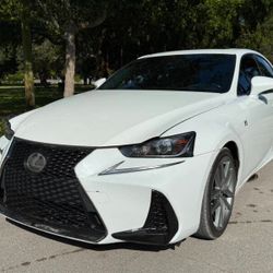 2018 Lexus IS 300