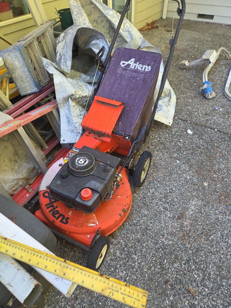 Ariens Lawn Mower 