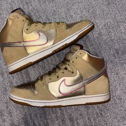 Nike SB High Koston “Temple Thai”