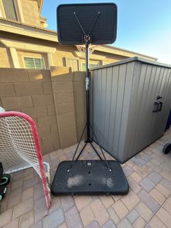 Free basketball hoop