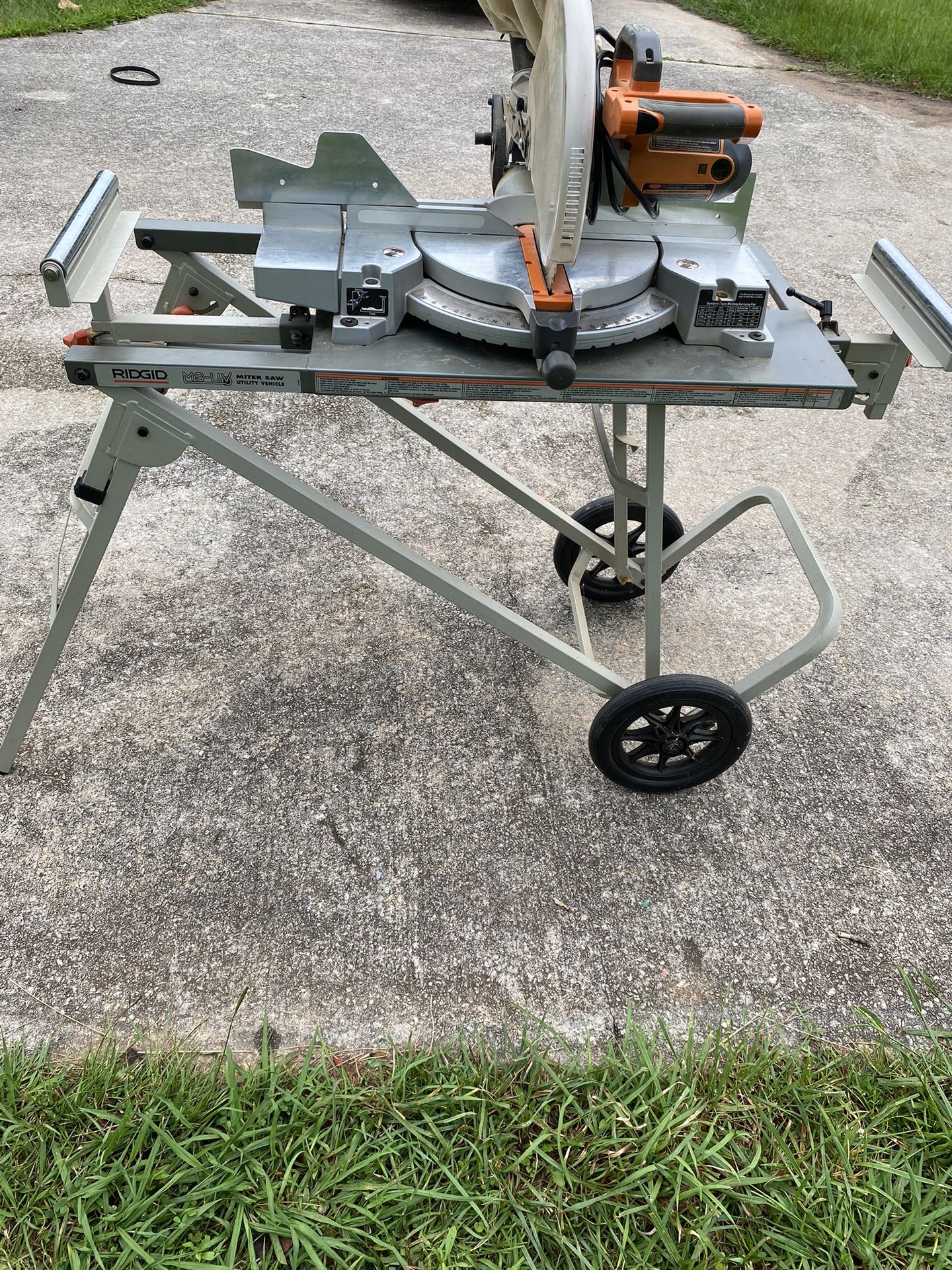 Rigid Miter Saw With Stand