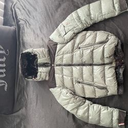 Moncler Puffer Jacket 